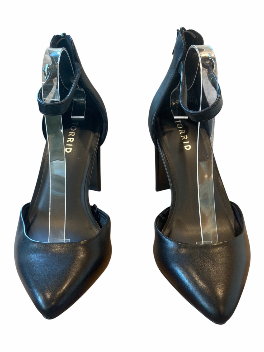 Torrid Black Pointed Toe Ankle Strap Chunky Heel Pumps 8.5WW Like New